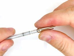 芯タンク上部の部品は簡単に外れないの画像2