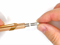 消しゴムを装着するの画像2