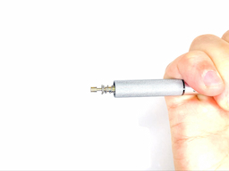 (補足)チャックはノック状態で輪を下ろすと開くの画像2