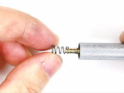 バネを外すの画像2