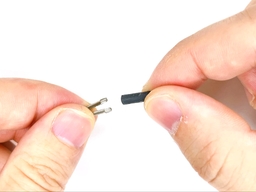 消しゴムの金具を外すの画像3