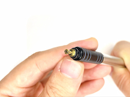 (補足)チャックはノック状態で輪を下ろすと開くの画像4